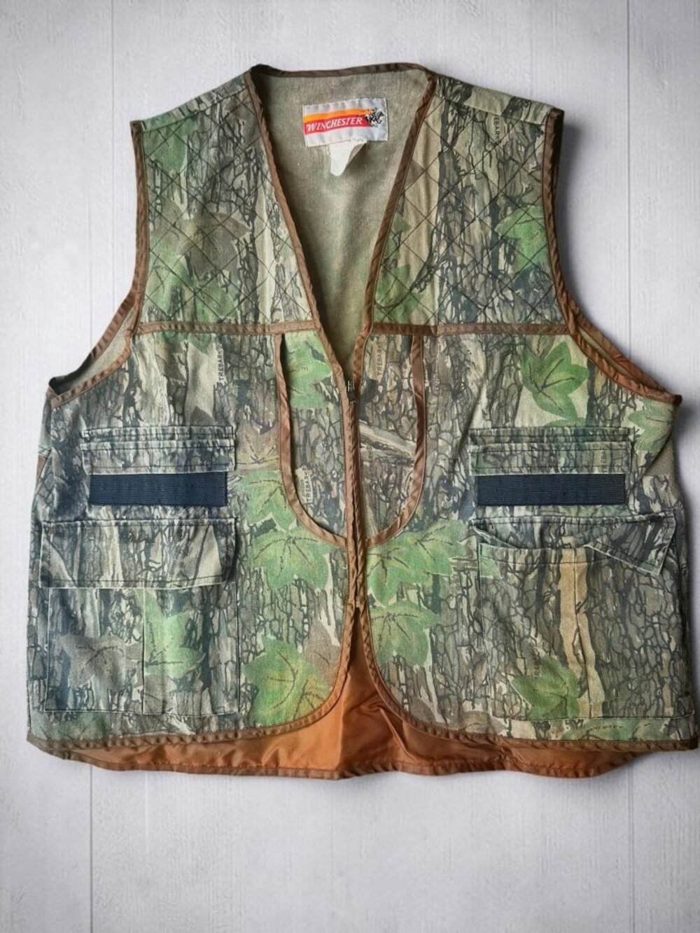 Vintage 80s 90s Winchester Trebark Camo Hunting Vest Bird Game Pouch 24" P2P